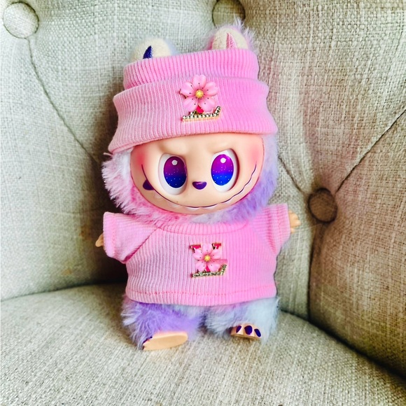 Pink LABUBU Luxury Clothes (2) - Picture 1 of 1